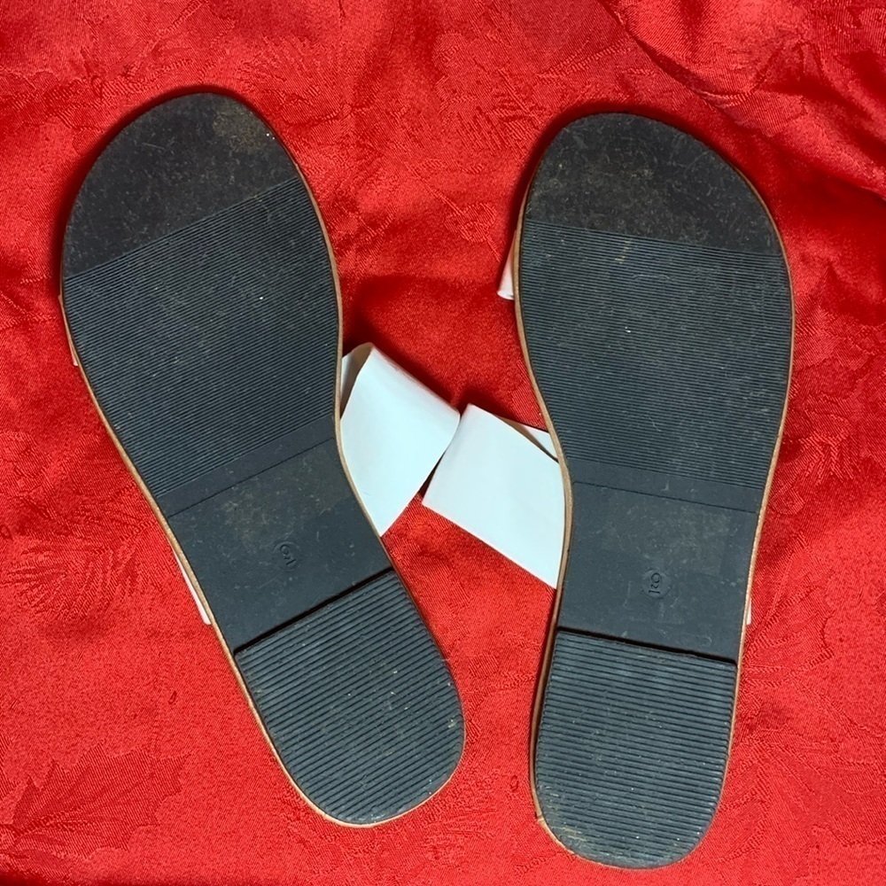 Summer Sandals Two pairs fit like women’s size 8 white slip on, beige buckle up - Picture 5 of 10